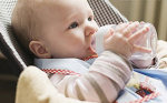 如何给宝宝选购一款合适的奶瓶