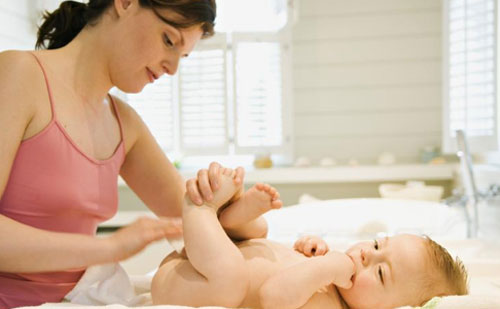 婴儿湿巾,选购婴儿湿巾需注意什么,婴儿湿巾的选购技巧