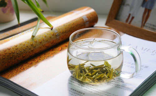 龙井茶,如何区分龙井茶的好坏,鉴别龙井茶好坏的方法
