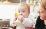 挑选婴儿奶粉必须注意的四点